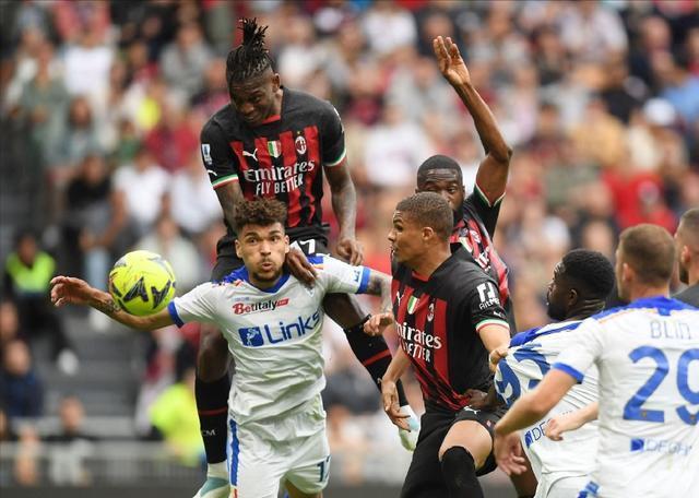  那不勒斯核心伤愈归队，主帅变阵激活进攻体系